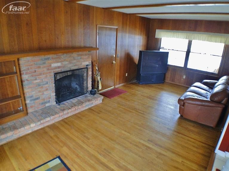 2nd image of 11318 Old Bridge Rd