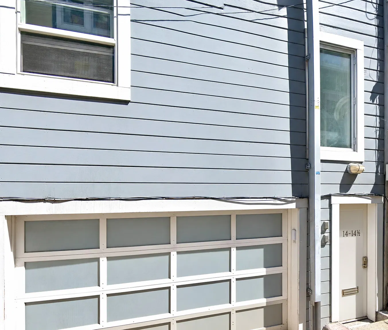 Studio, 275 sqft, $2,200 — Photo 1