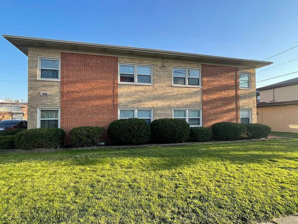 2 bed, $1,445 — Photo 2