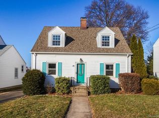 32 Stillman Rd, Wethersfield, CT 06109