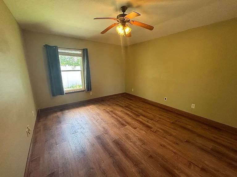 4701 Deerfield Dr — Photo 14
