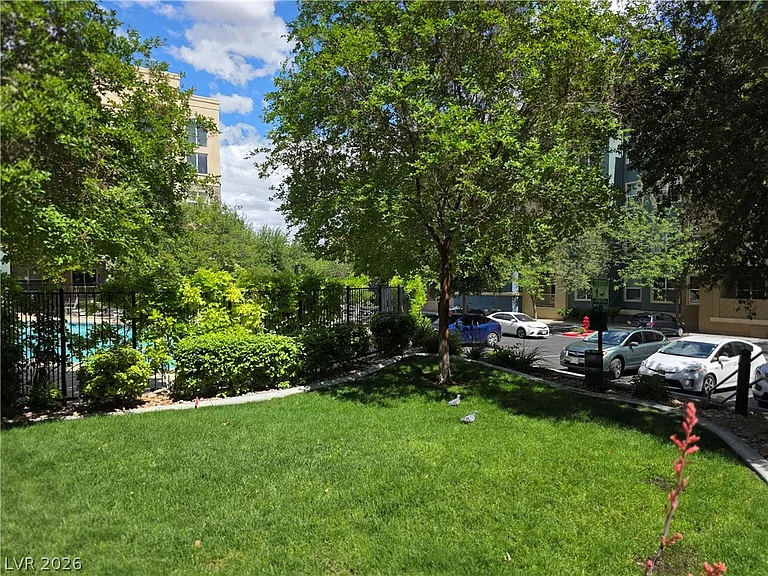 62 E Serene Ave #225 — Photo 4