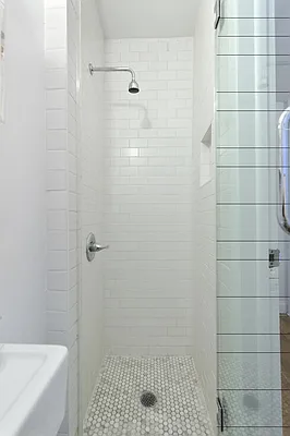 Rented by Aether Property Group | media 29