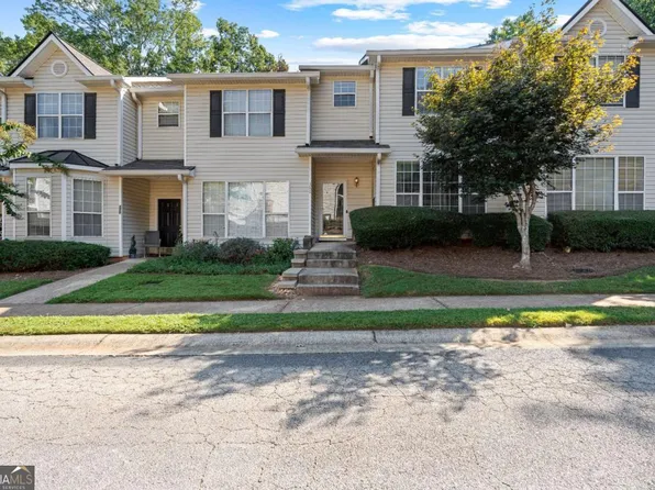 380 Brentwood Dr, Newnan, GA 30263