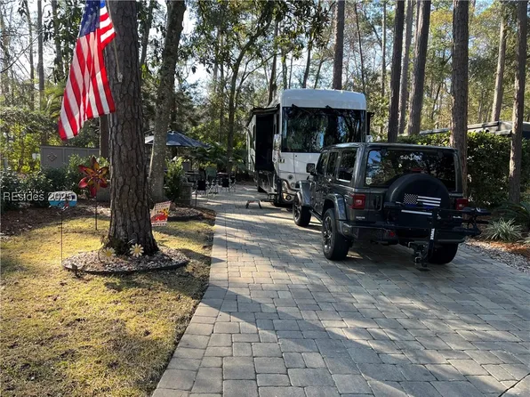 133 Arrow Rd #57, Hilton Head Island, SC 29928