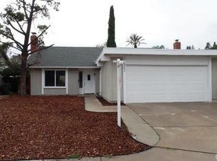 22502 Montova, Laguna Hills, CA 92653