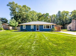 247 W Hamilton Ln, Battle Creek, MI 49015