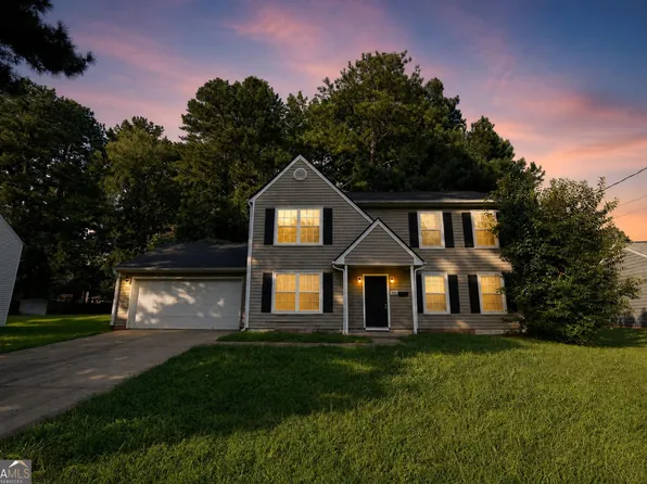 1995 Surrey Trl, Atlanta, GA 30349
