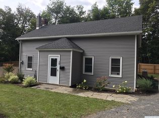 15 Locust St, Chatham, NY 12037