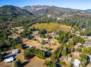 9590 Laughlin Way, Redwood Valley, CA 95470