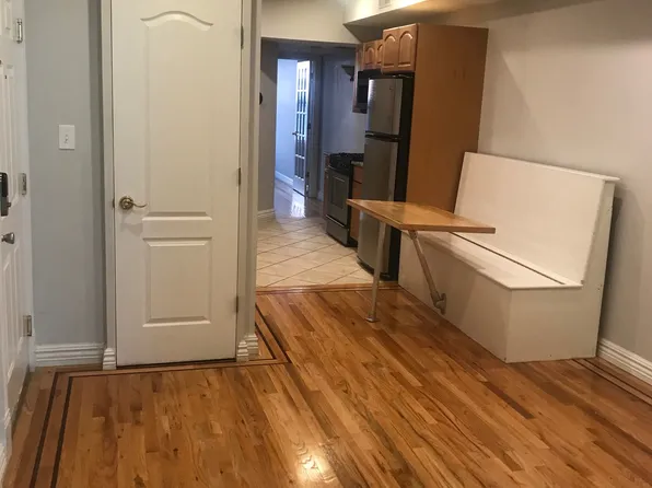 815 Willow Avenue image 12 of 15