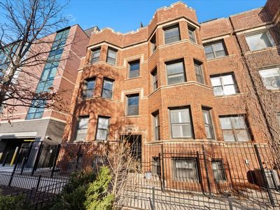 744 W Cornelia Ave #2W, Chicago, IL, 60657