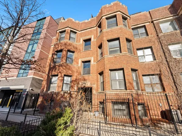 744 W Cornelia Ave #2W, Chicago, IL 60657