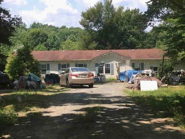 11068 Arrow Head Dr, Barboursville, VA 22923