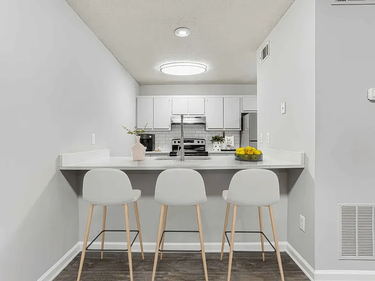Faris Residences Newnan — Photo 11