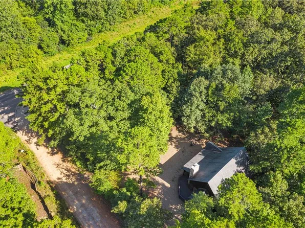 40 Penner Rd, Broken Bow, OK 74728