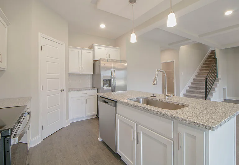 2078 Ireland Way — Photo 5