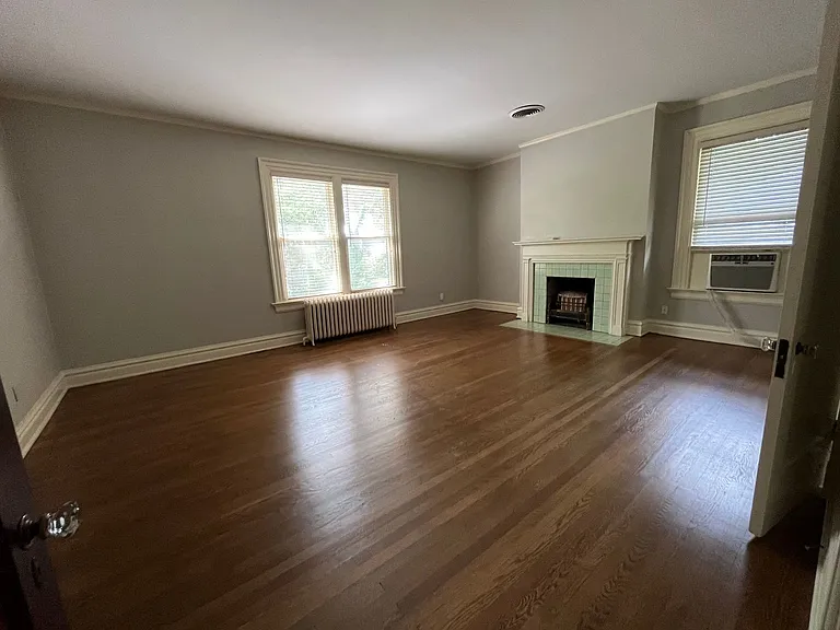 240 S Belvedere Blvd — Photo 21