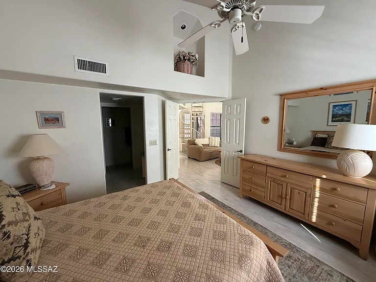 5402 N Via Del Arbolito — Photo 19