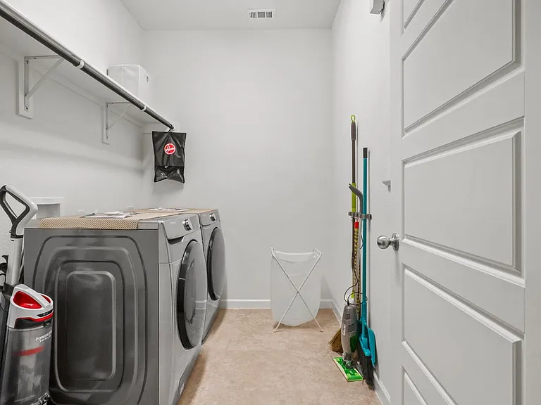 5321 Waterview Ct — Photo 14