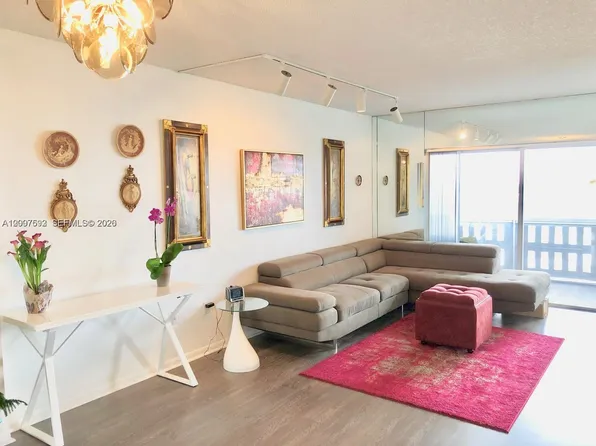 4001 Hillcrest Dr #Penthouse 6, Hollywood, FL 33021