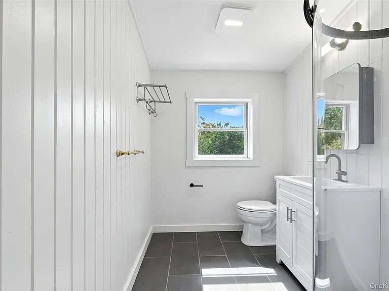 383 N Salem Rd — Photo 16
