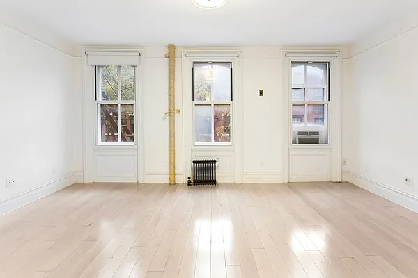Rented by Compass | media 4