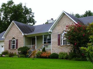 66 Courtney Dr, Eva, AL 35621