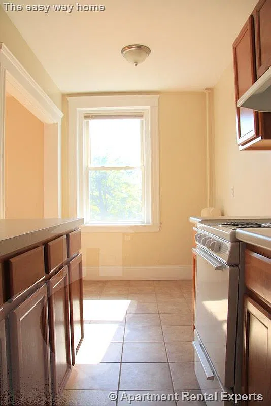 1 bed, $2,850 — Photo 4