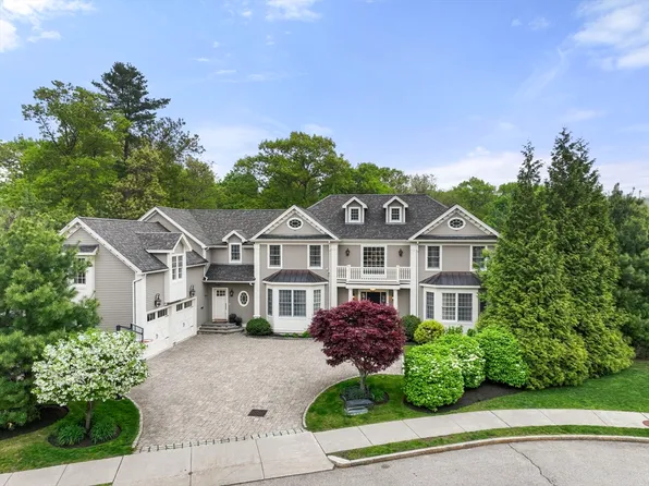 25 Kesseler Way, Newton, MA 02467