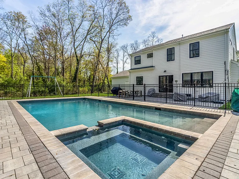 580 Stars Rd — Photo 18