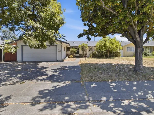 958 E Yorkshire Dr, Stockton, CA 95207