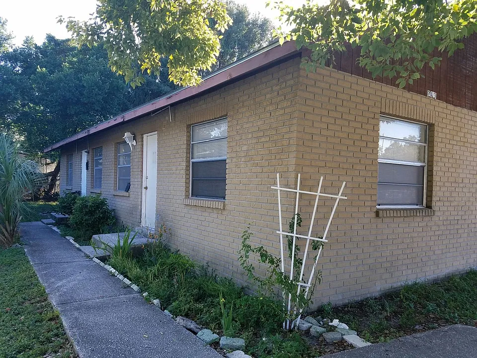 3413 E 12th Ave #A