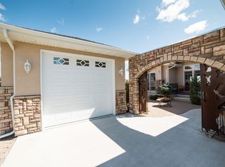 2021 Whispering Ridge Rd, Great Falls, MT 59405