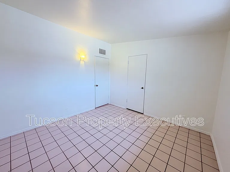 3002 N Palo Verde Ave — Photo 14