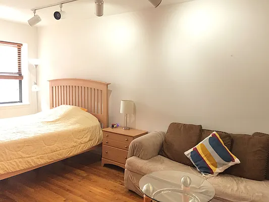 Rented by Able Properties | media 30