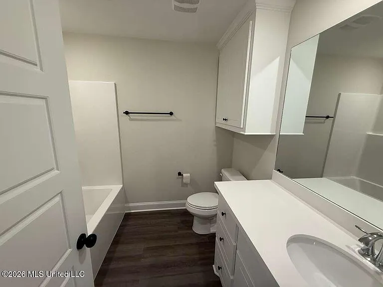 571 Patrick Farms Dr — Photo 40