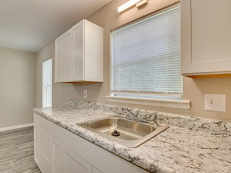 Courtyard at Rocky Creek — Photo 3
