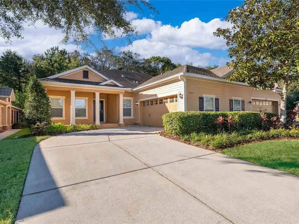 21612 Belgian Ct, Mount Dora, FL 32757