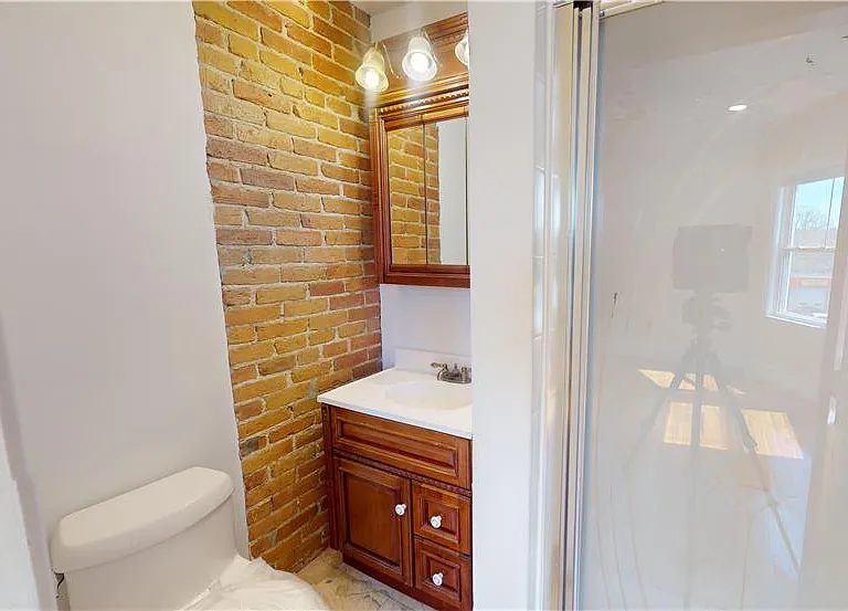 200 Hyde Park Ave #2 — Photo 5