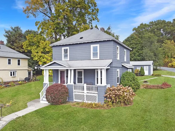 77 Malvern Rd, Worcester, MA 01610