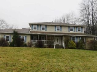 10 Selmar Ter, East Hanover, NJ 07936