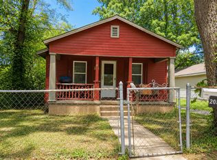 2035 N Pickwick Avenue, Springfield, MO 65803