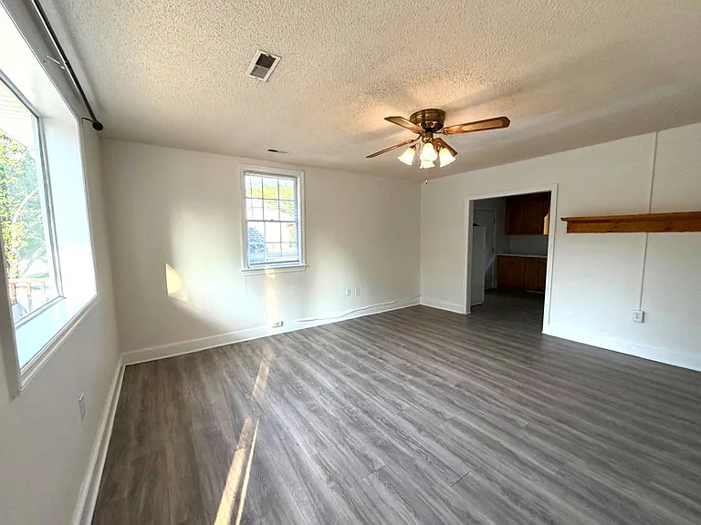 3225 Wilton Rd — Photo 8