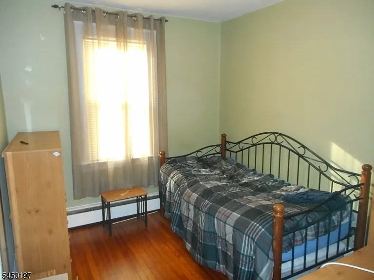 12 Campbell Ave — Photo 10