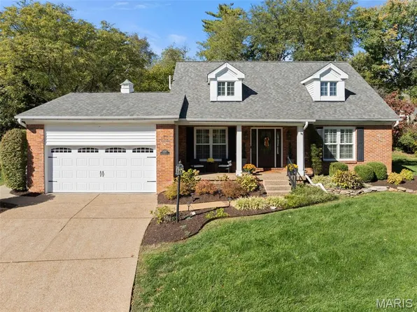 12213 Brook Springs Ct, Saint Louis, MO 63122