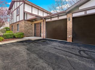 5100 W 122nd St APT 2B, Alsip, IL 60803