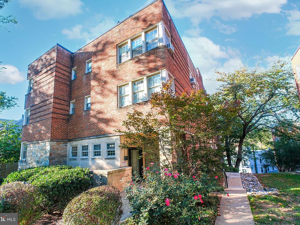 1st image of 3925 Davis Pl NW APT B7