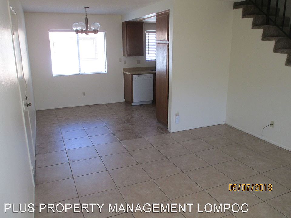 2nd image of 724 Summerwood Ln APT 2