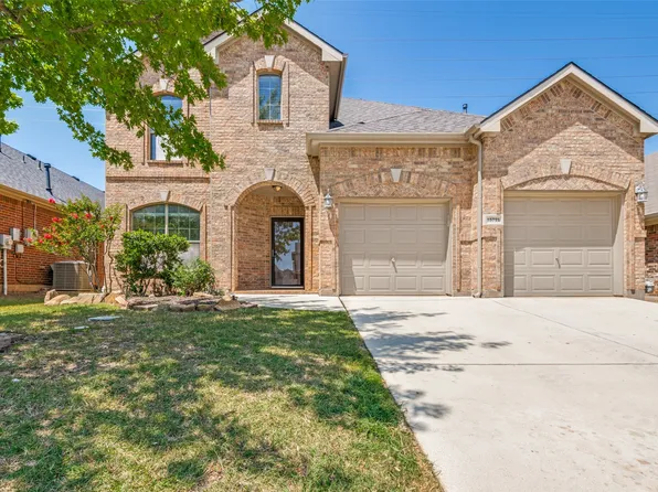 15721 Landing Creek Ln, Roanoke, TX 76262